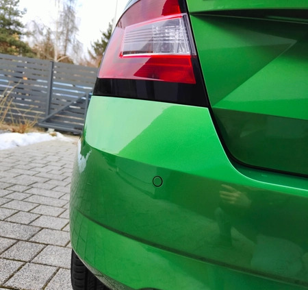 Skoda Fabia cena 30500 przebieg: 173000, rok produkcji 2017 z Wrocław małe 436